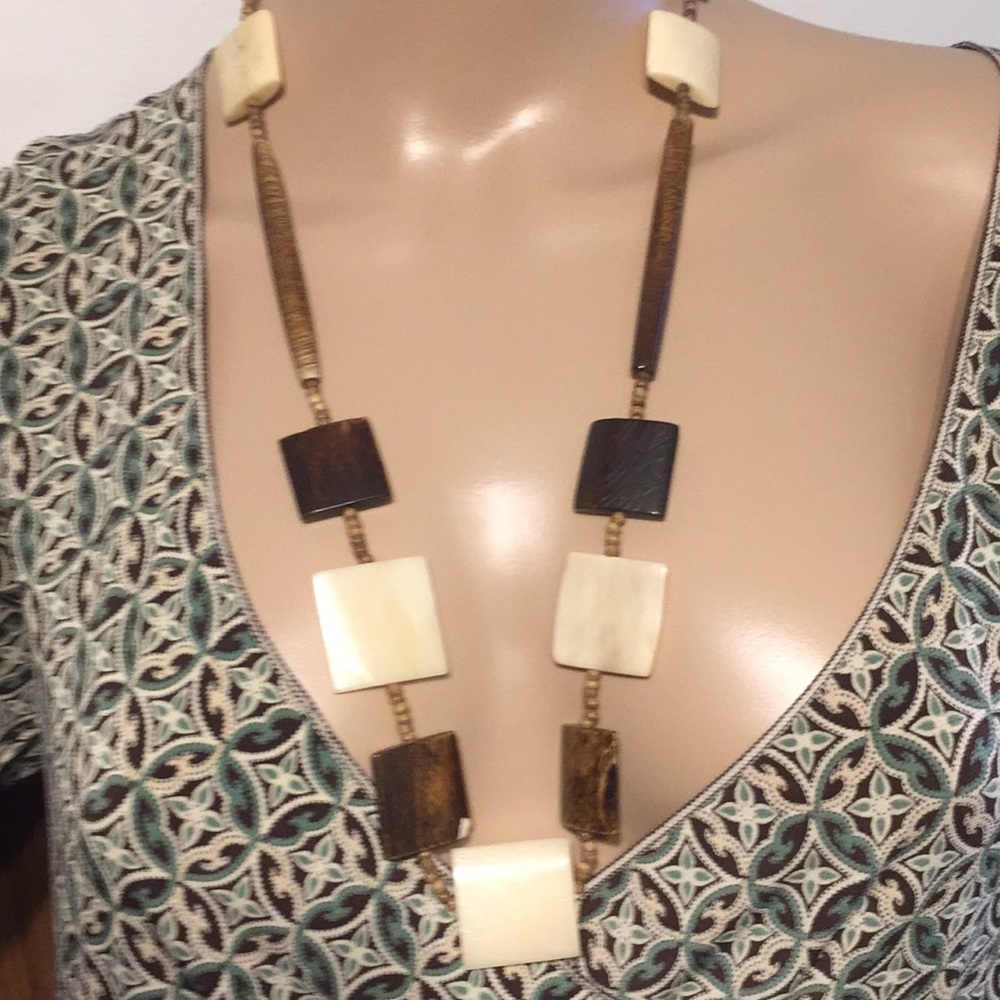 SALES Hand made Beads Necklace